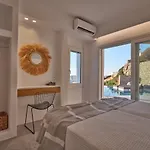 Infinity Sea View Hillside With Private Pool * Parikia (Paros)