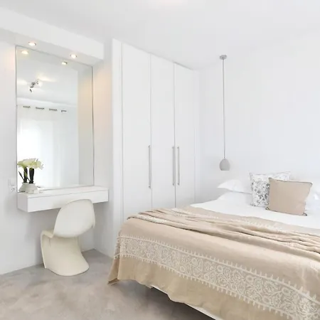 Holiday home Infinity Sea View Hillside With Private Pool Parikia (Paros)