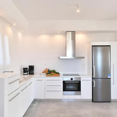 Infinity Sea View Hillside With Private Pool Holiday home