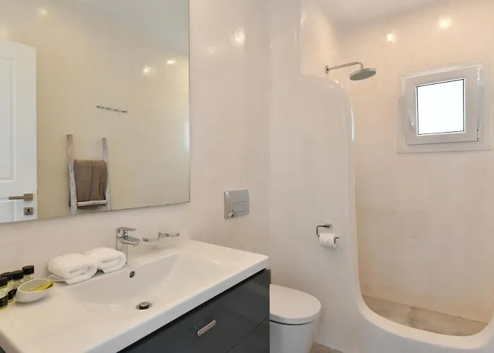 Holiday home Infinity Sea View Hillside With Private Pool Parikia (Paros)