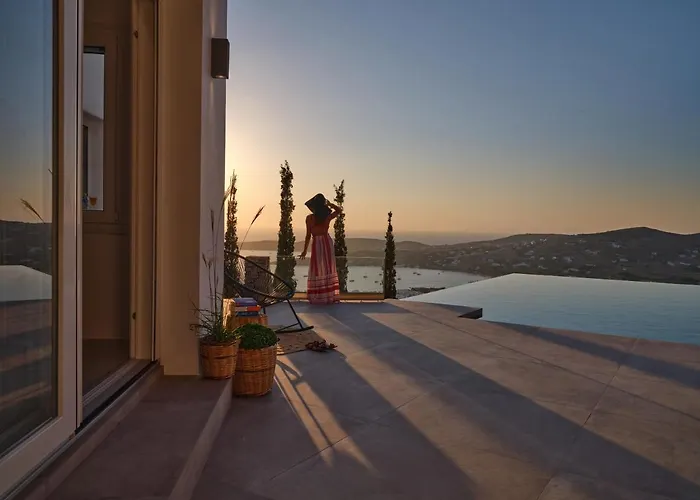 Infinity Sea View Hillside With Private Pool Holiday home *